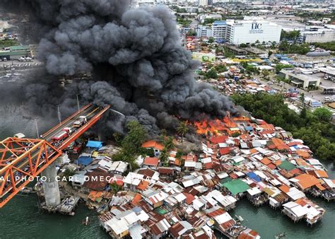 bureau of fire mandaue city|3 persons injured in fire that hit a residential area in Mandaue City .